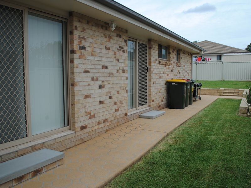 1/9 Baker Close, Calala NSW 2340