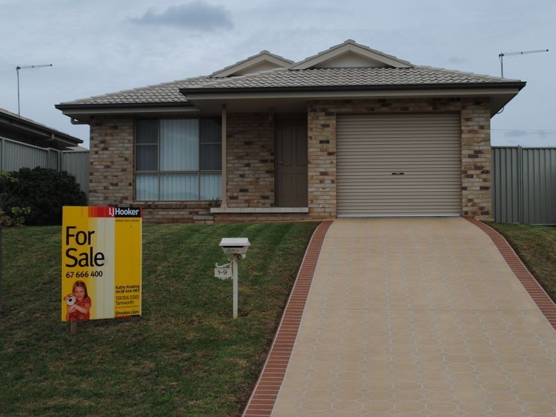 1/9 Baker Close, Calala NSW 2340