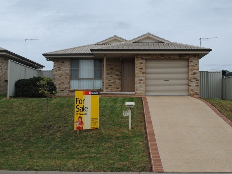 1/9 Baker Close, Calala NSW 2340