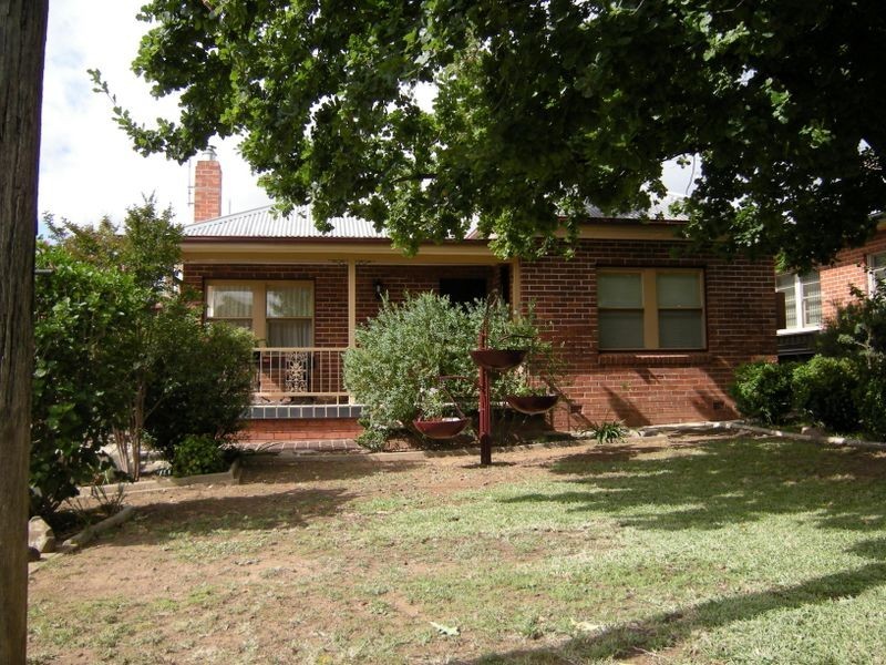 68 Mathews Street, Tamworth NSW 2340