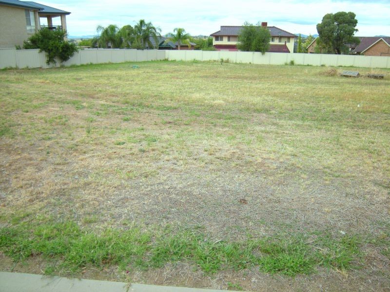 37 Ebony Close, Tamworth NSW 2340