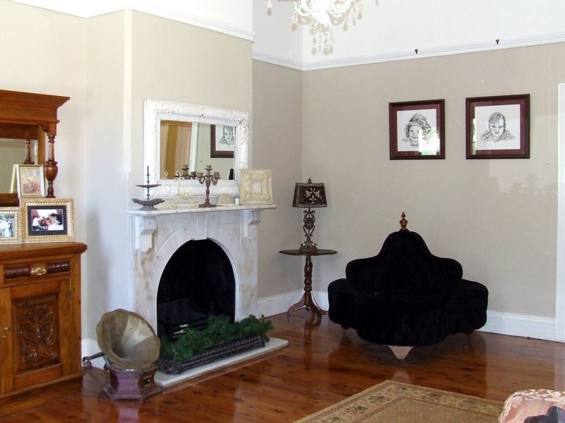 65 Hill Street, Tamworth NSW 2340