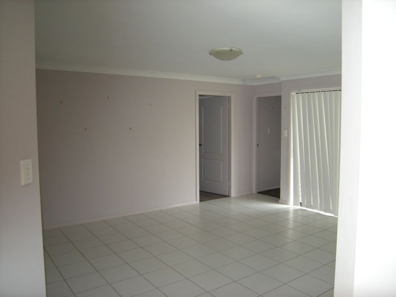 16 Burdekin Place, Tamworth NSW 2340