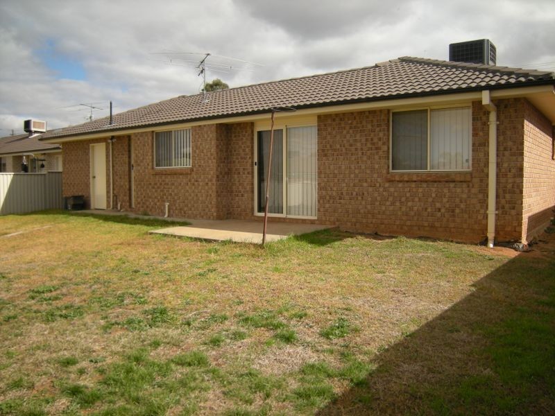 60 Evans Street, Tamworth NSW 2340