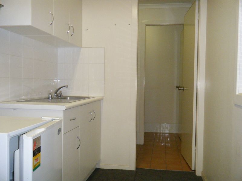1/365 Peel Street, Tamworth NSW 2340