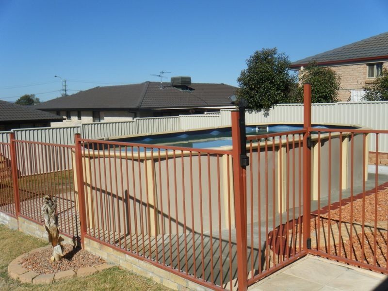 16 Warburton Drive, Tamworth NSW 2340