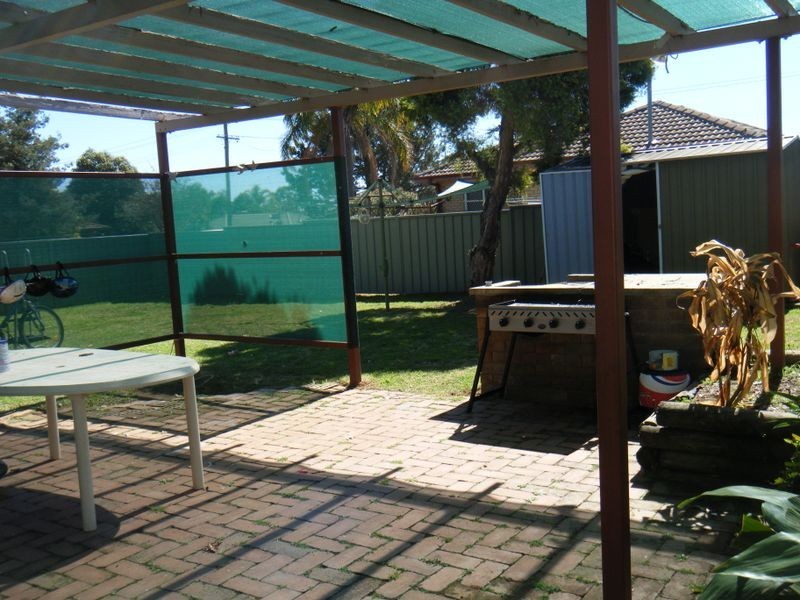 1 Waree Drive, Tamworth NSW 2340