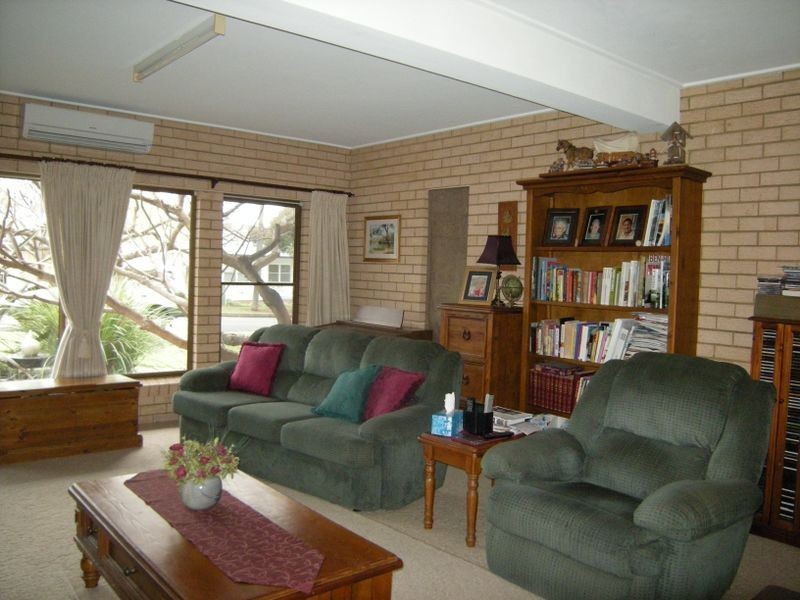 39 Bell Street, Tamworth NSW 2340