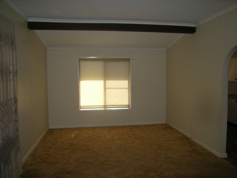 4 Bent Street, Tamworth NSW 2340