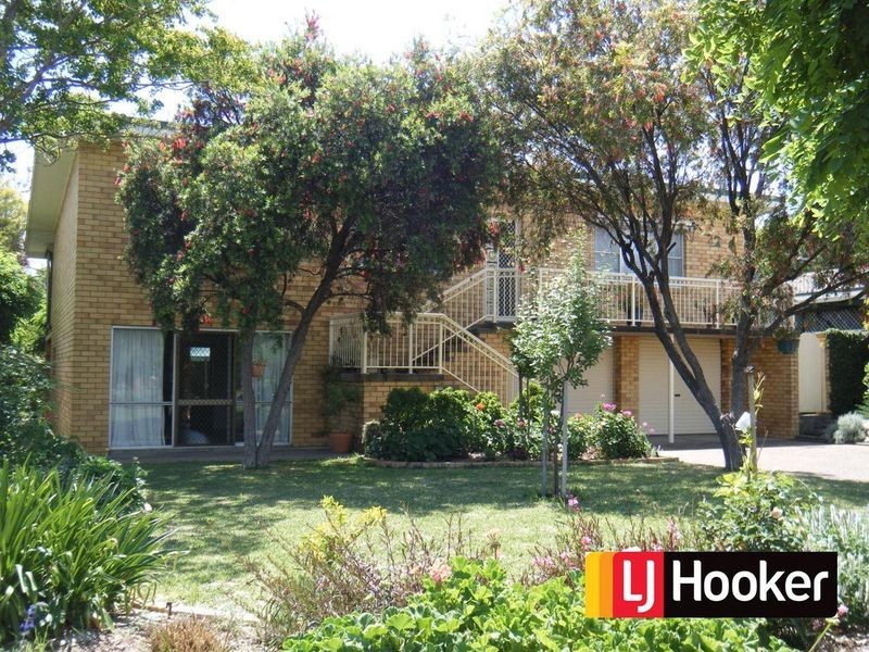 61 Calala Lane, Tamworth NSW 2340