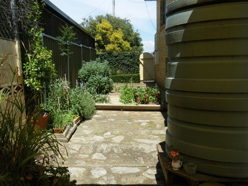 61 Calala Lane, Tamworth NSW 2340