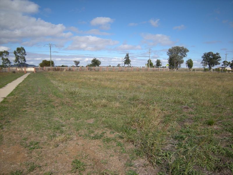 19 Mawson Close, Westdale NSW 2340