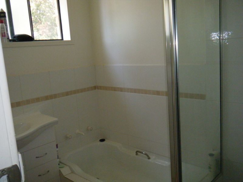 4 Barreng Street, Tamworth NSW 2340