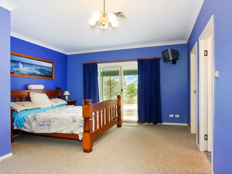 Tintinhull NSW 2352