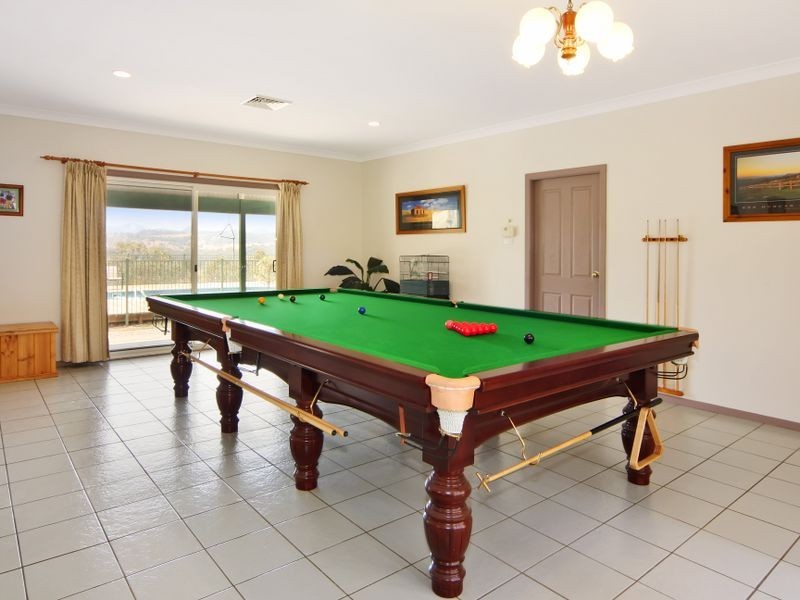Tintinhull NSW 2352