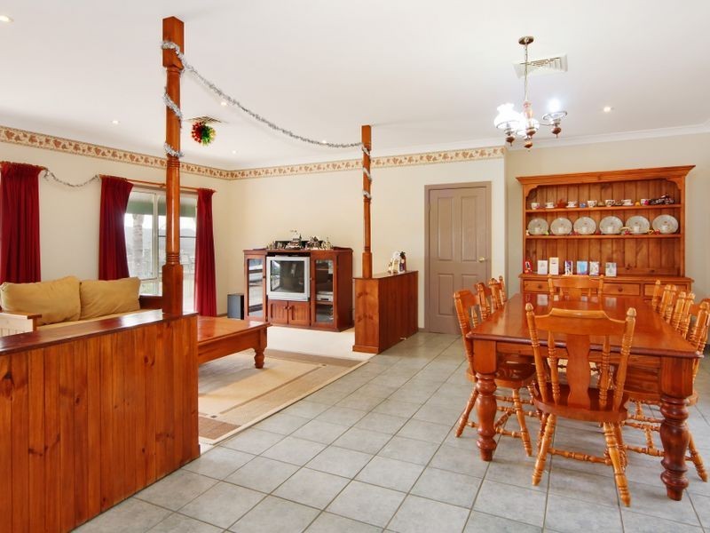Tintinhull NSW 2352