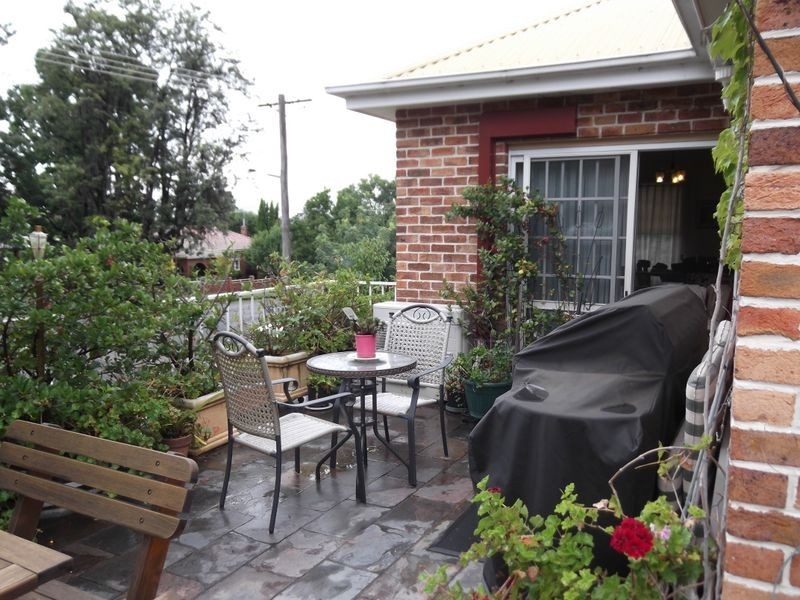 1/42 White Street, Tamworth NSW 2340