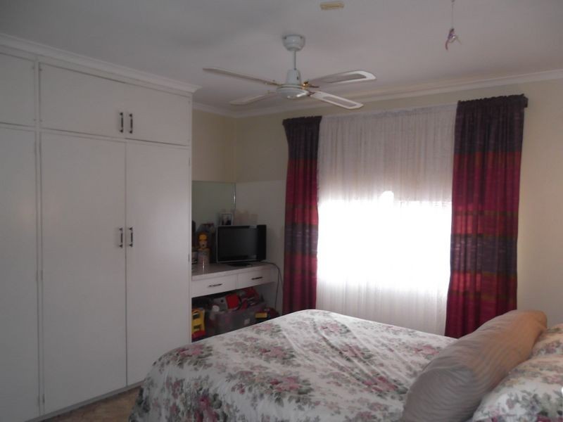 34 Kyooma Street, Hillvue NSW 2340