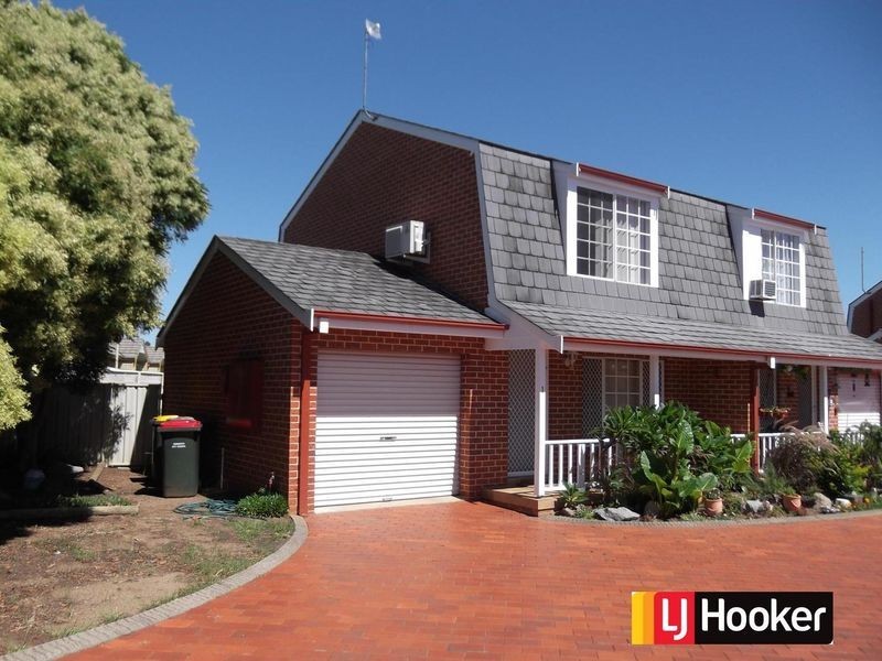 1/3 Gunn Place, Tamworth NSW 2340