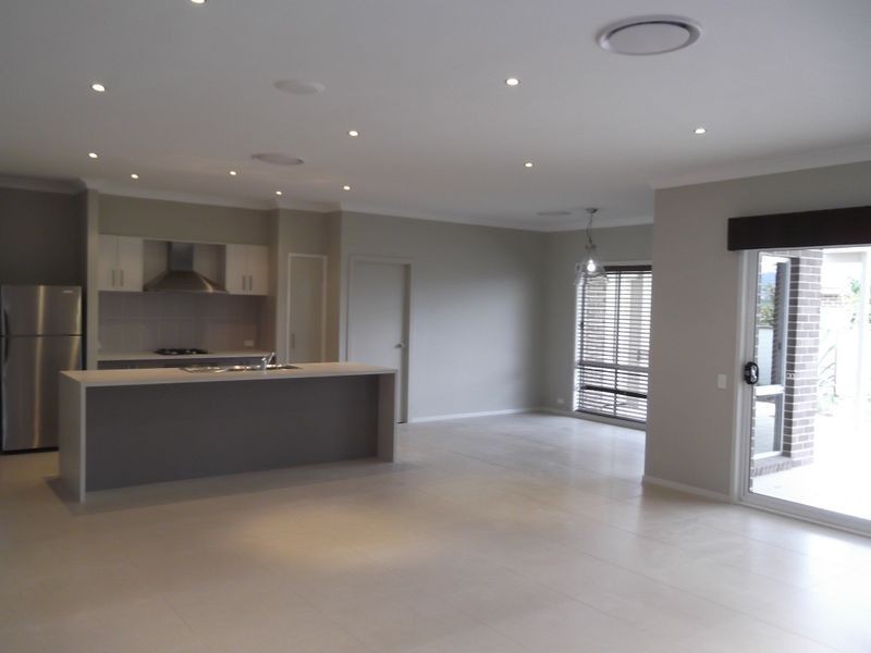 4 Falcon Drive, Tamworth NSW 2340