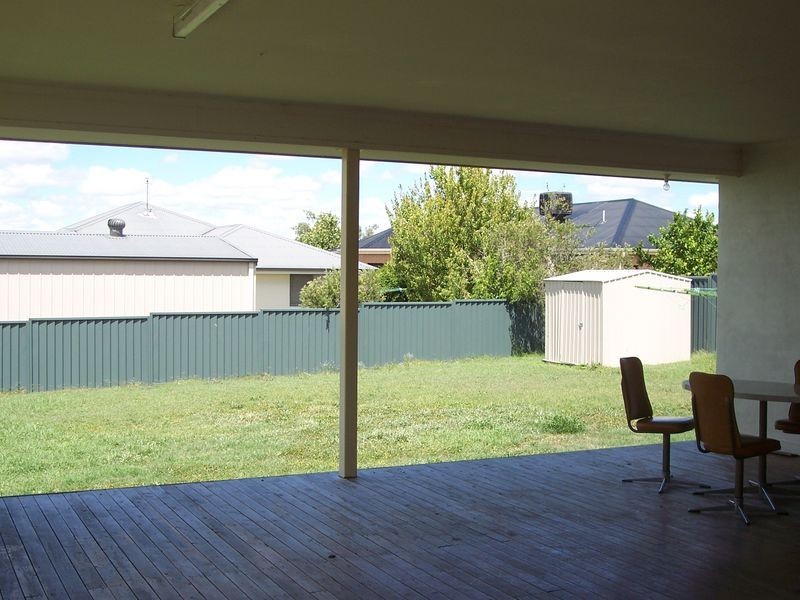 38 Warwick Road, Tamworth NSW 2340