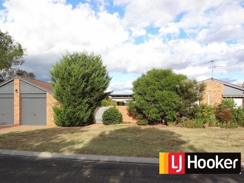 11 Gordon Street, Tamworth NSW 2340