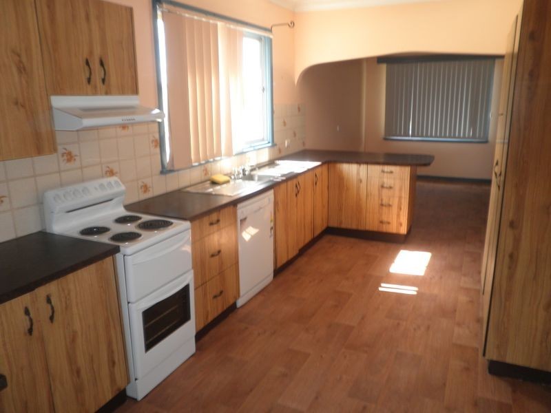 28 Bell Street, Tamworth NSW 2340