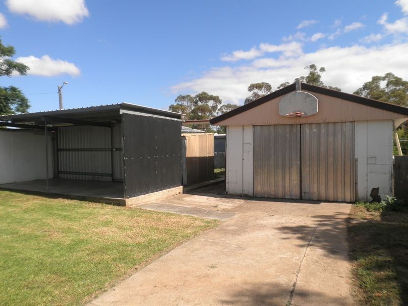 28 Bell Street, Tamworth NSW 2340