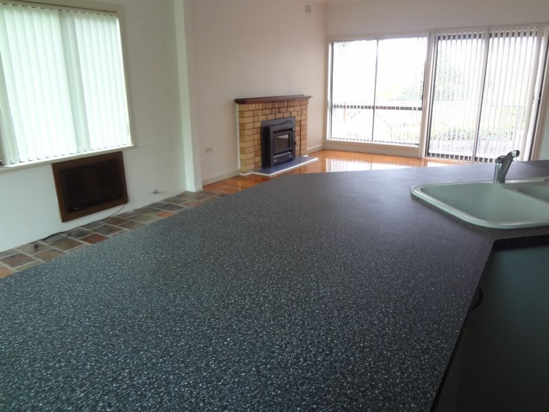 1 Myrene Avenue, Tamworth NSW 2340