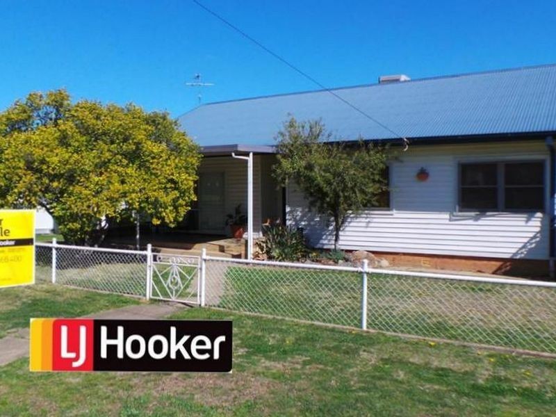 2 Nancy Street, Tamworth NSW 2340