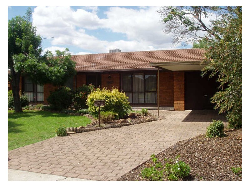 20 Robina Street, Tamworth NSW 2340