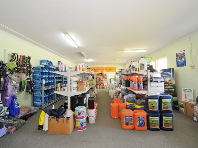 37-41 Barnes Street, Tamworth NSW 2340