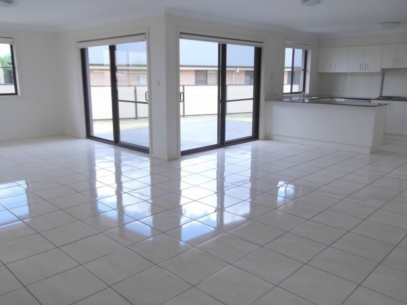 15 Rosella Avenue, Calala NSW 2340