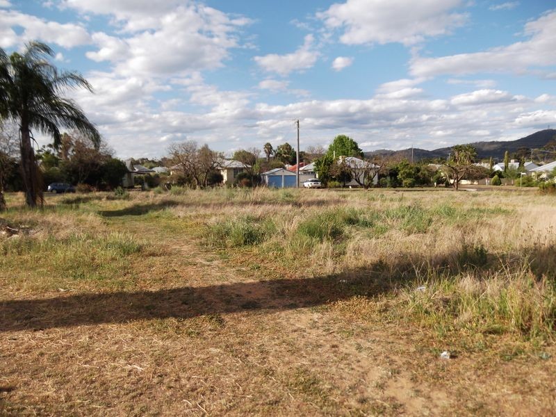 12-14 Petra Avenue, Tamworth NSW 2340