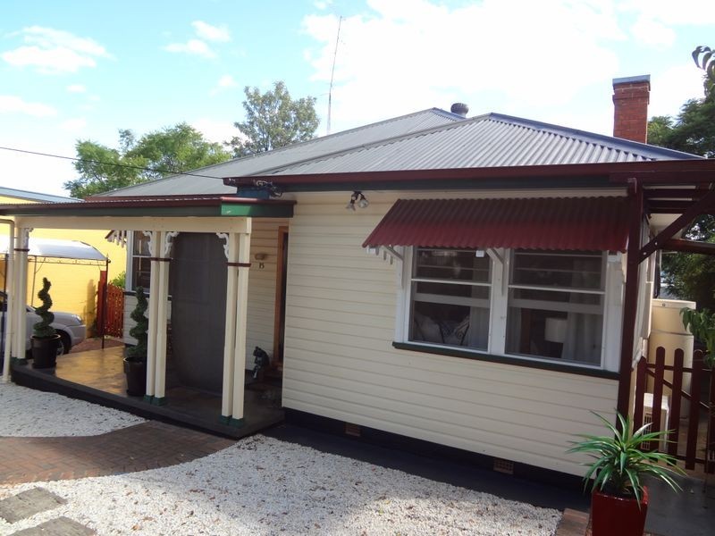 15 High Street, Tamworth NSW 2340