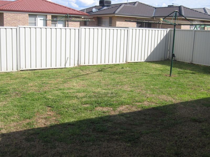 7 Mitchell Street, Westdale NSW 2340