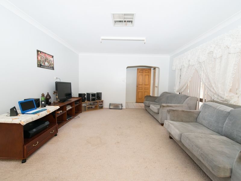 33 Mitchell Street, Westdale NSW 2340