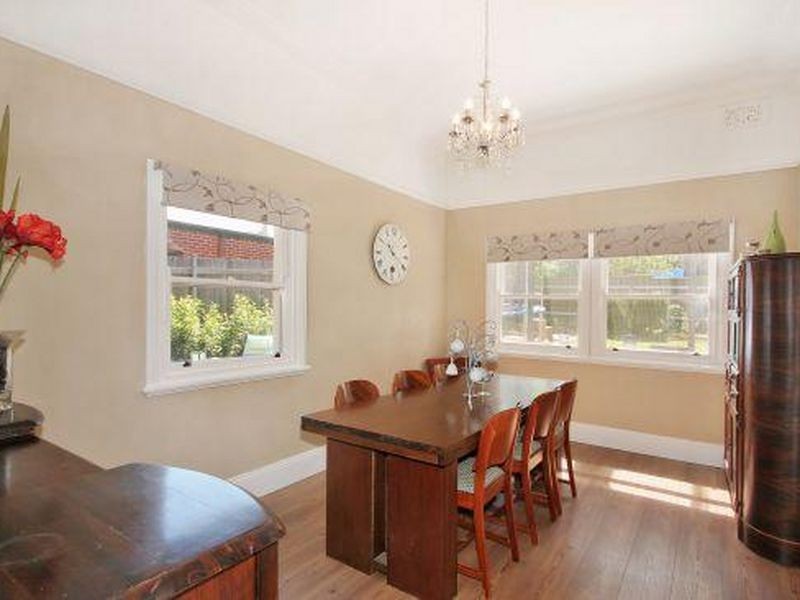 98 Napier Street, Tamworth NSW 2340