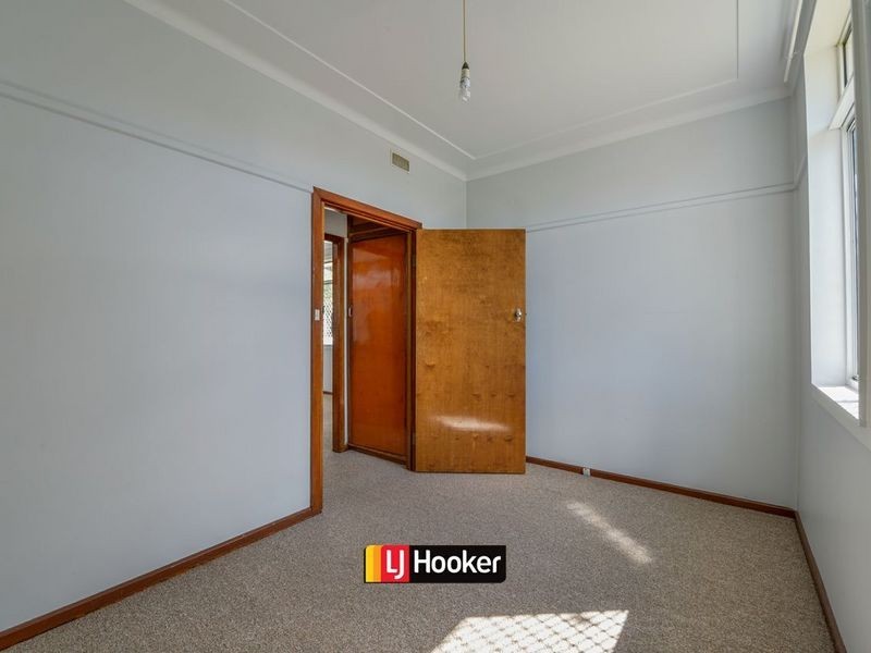 12/12a Thompson Crescent, Tamworth NSW 2340