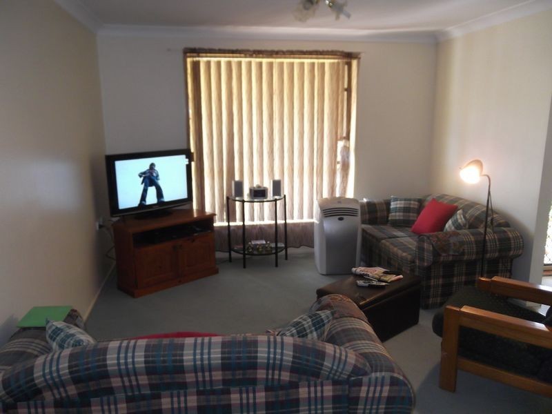 21 Glengarvin Drive, Oxley Vale NSW 2340