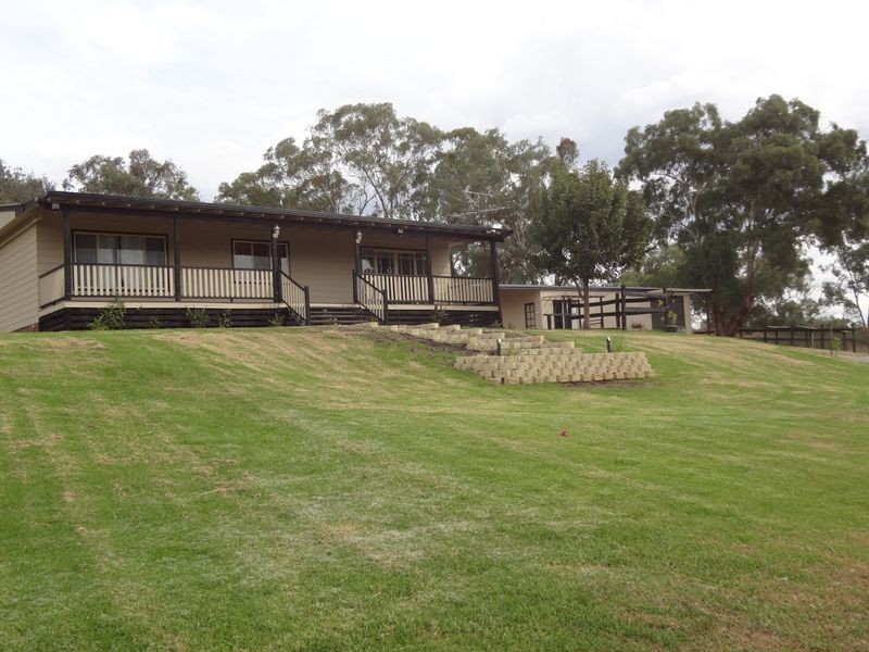 576 Back Kootingal Road, Kootingal NSW 2352
