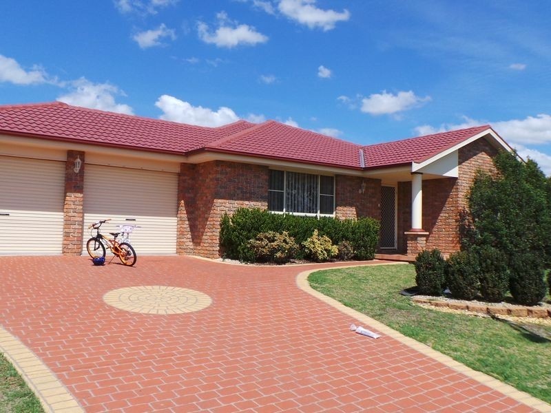 14 Minimbah Close, Tamworth NSW 2340