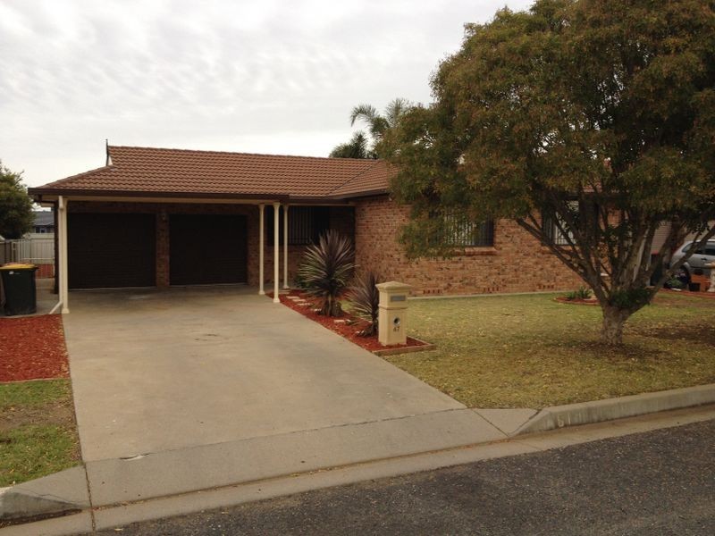 67 Mitchell Street, Tamworth NSW 2340