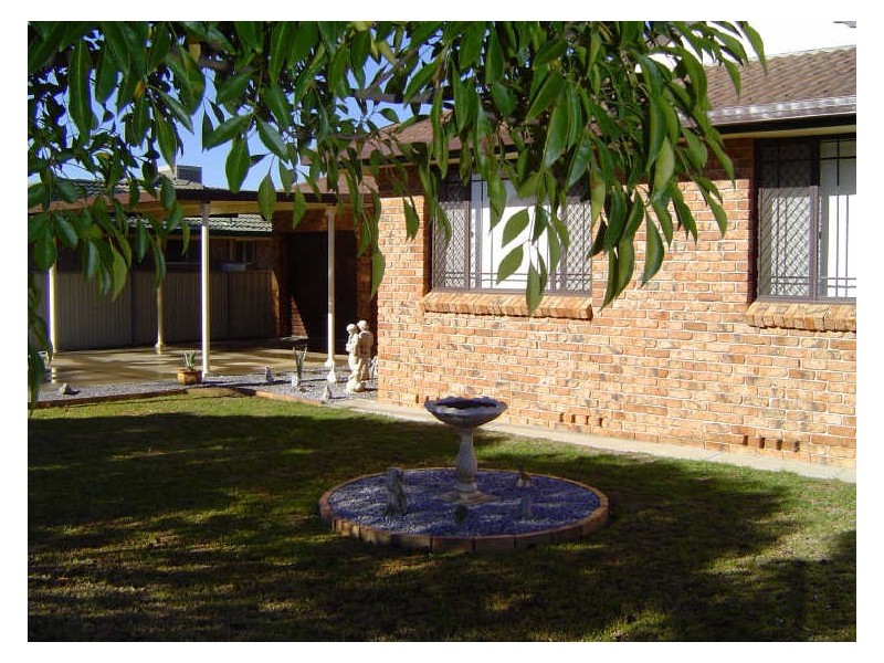 67 Mitchell Street, Tamworth NSW 2340