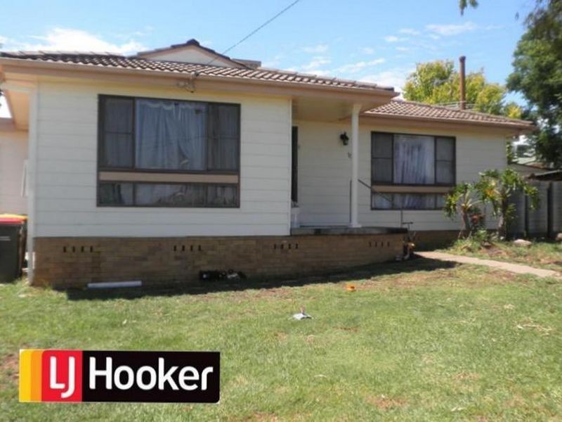 16 Wright Street, Tamworth NSW 2340