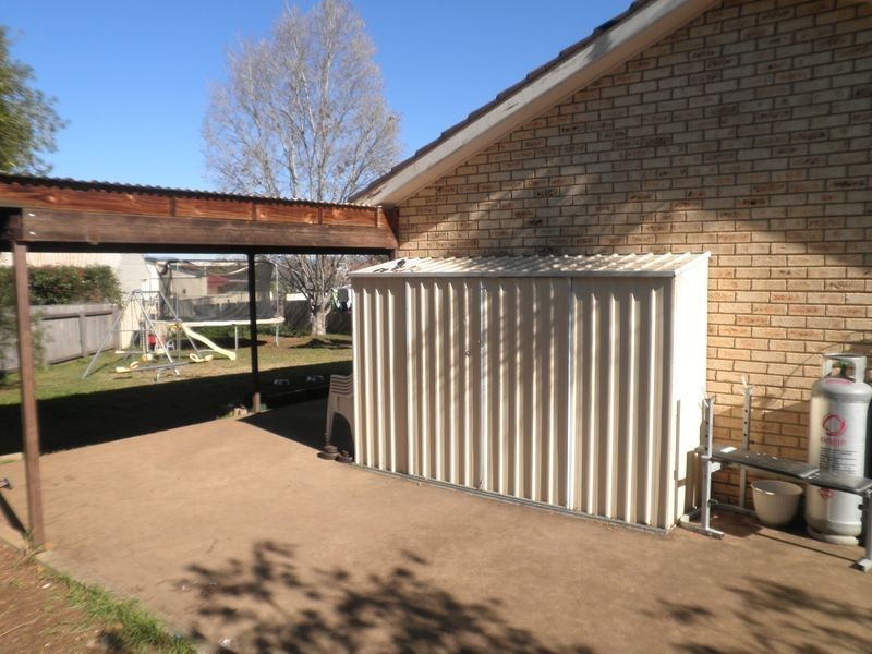 10 Marshall Place, Tamworth NSW 2340