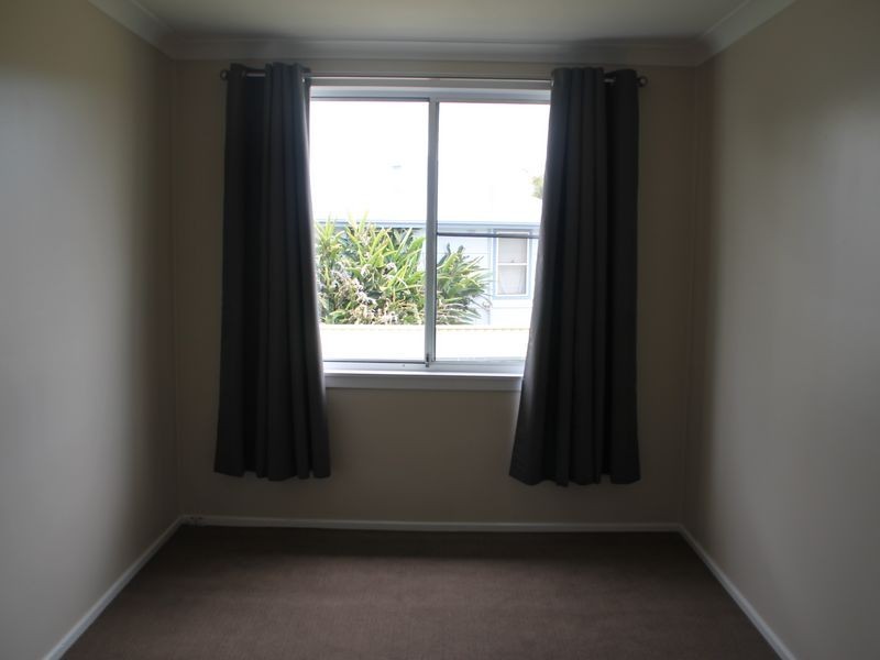 11 Thompson Crescent, Tamworth NSW 2340