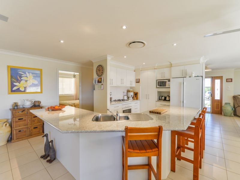 33 Hibiscus Way, Calala NSW 2340