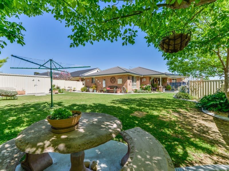 33 Hibiscus Way, Calala NSW 2340