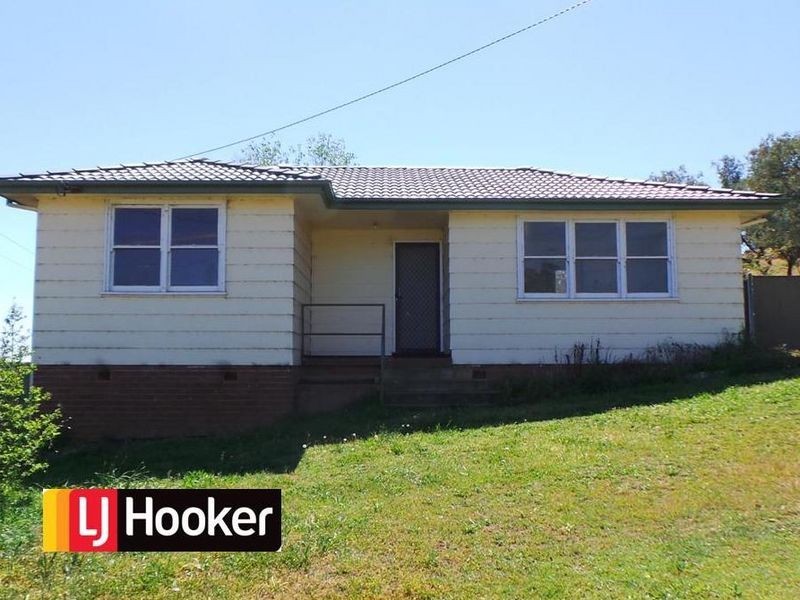 56 Mountview Crescent, Tamworth NSW 2340